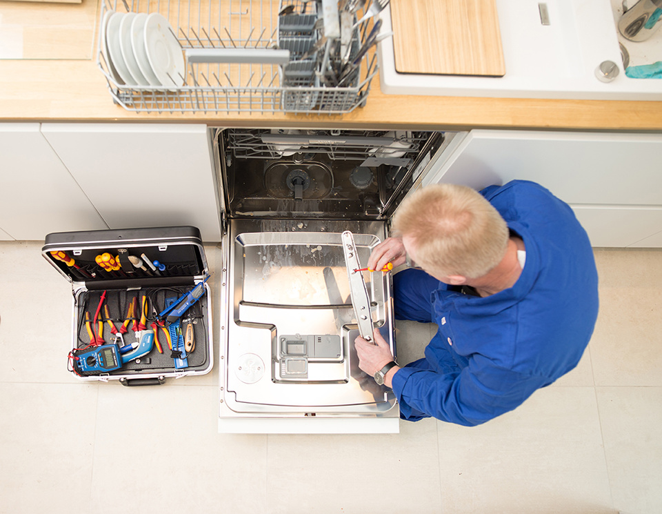 C F022378 bei Klein Elektrogeschäft in Berg