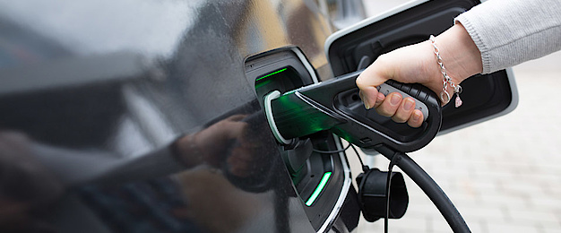 Elektro­mobilität bei Elektro Klein GmbH in Berg